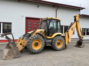 JCB 4CX